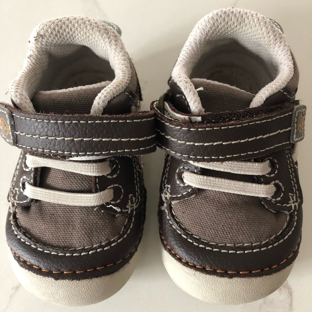 STRIDE RITE SHOES